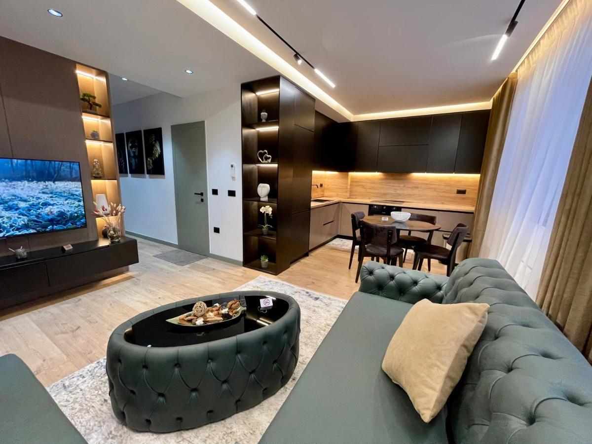 Queens Luxury Apartments Tirana Exterior foto